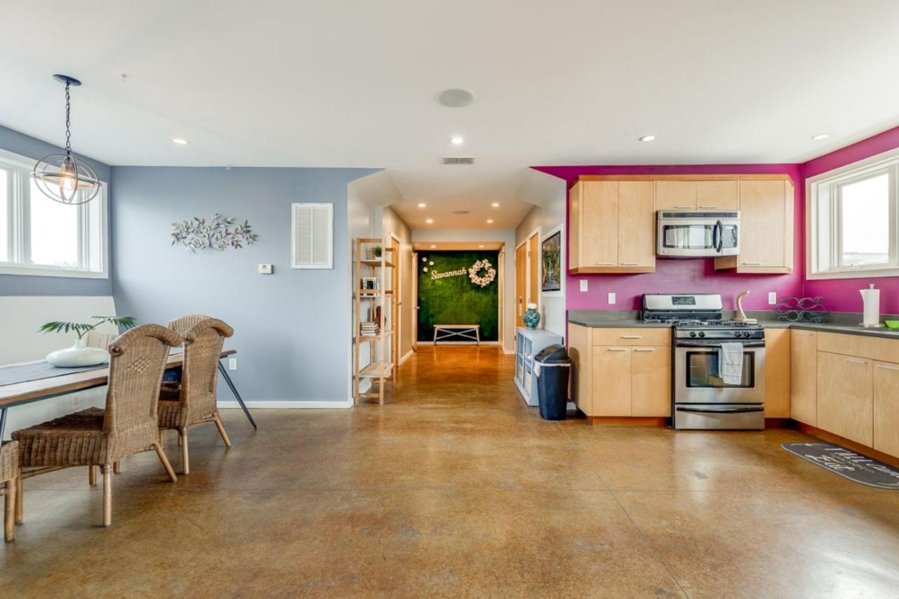 Walk Score 90!!-Historic Downtown District-2 Blocks To Famous Forsyth Park- Huge Private Patio-Private Parking 薩凡納 外观 照片